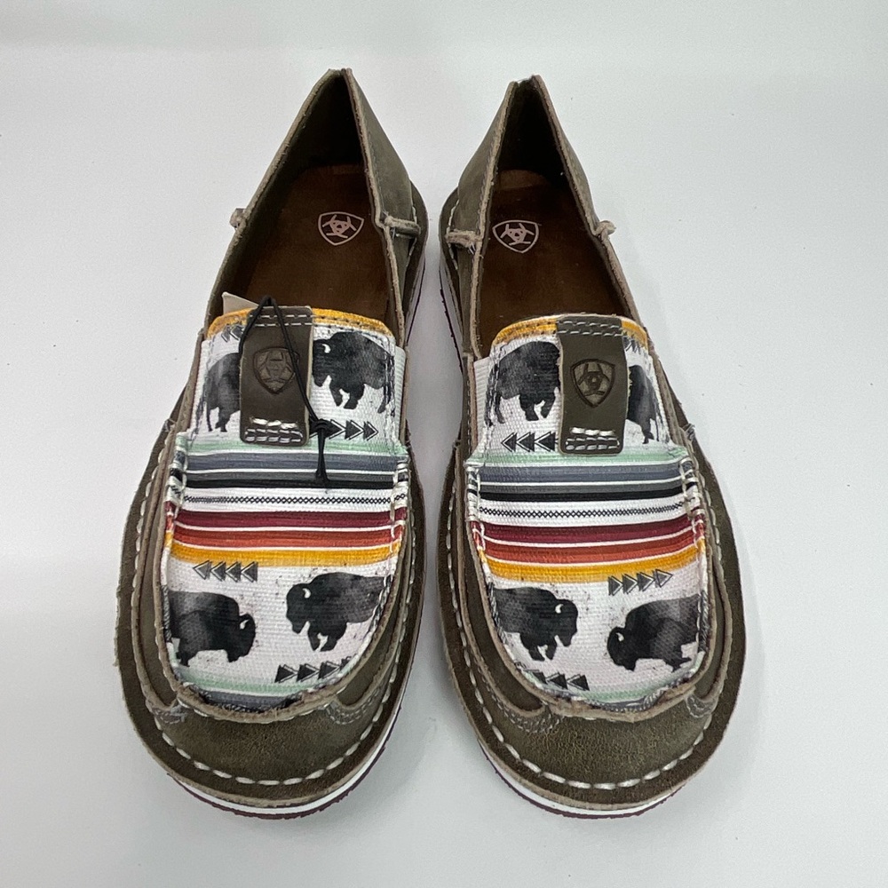 Womens Ariat Cruiser Buffalo logo Print Multiple Sizes NWT